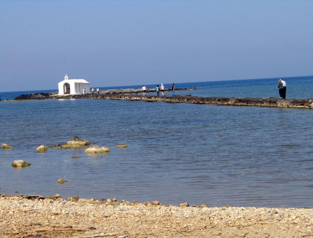 Villa Pomegrante Exopoli Екстериор снимка